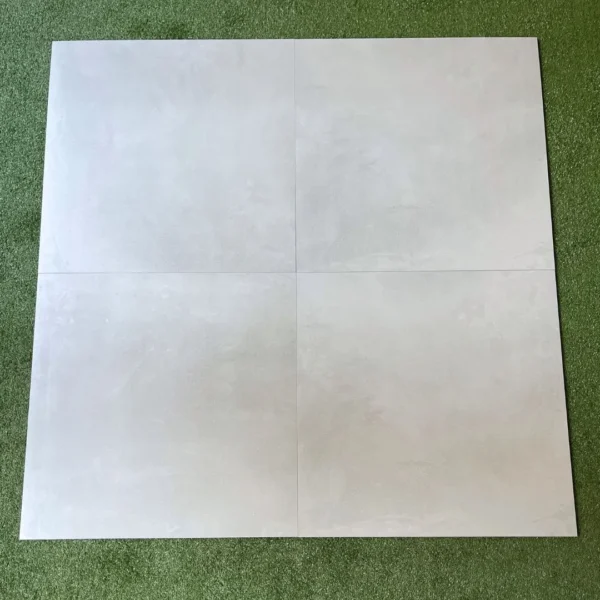 Porcelanato MATE CEMENTO PLATA 60X60cm – 1.44m2