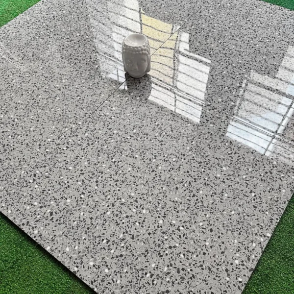 Porcelanato GRANITO 60x60cm – 1.44m2 – Vitrificado