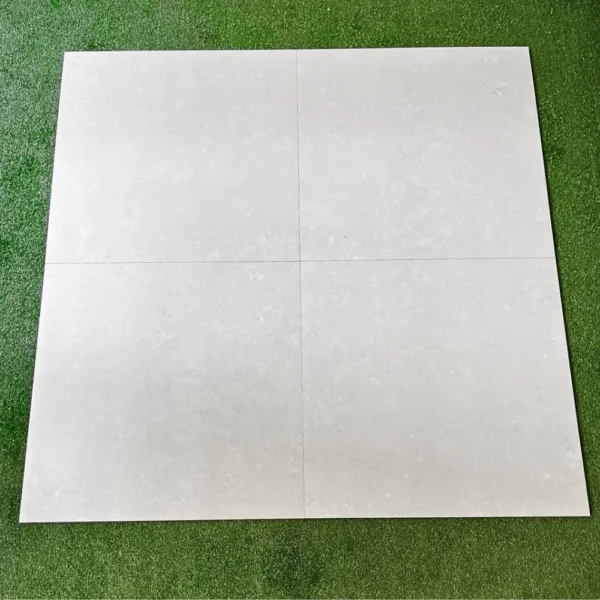Porcelanato LIGHT GREY MATE 60X60cm – 1.44m2