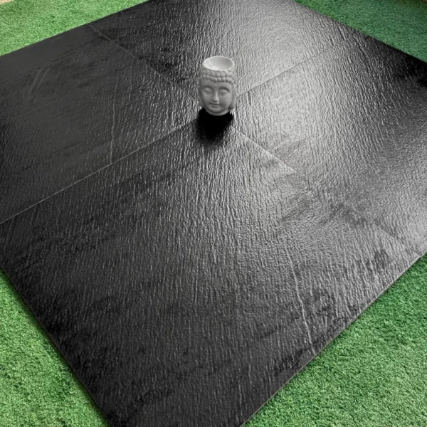 Porcelanato NEGRO TEXTURADO 60X60cm – 1.44m2 – MATE