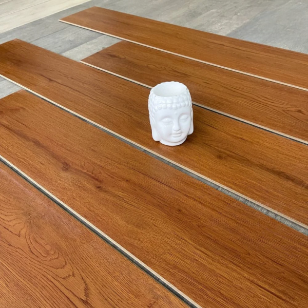 PISO LAMINADO 4267 – 2.911m2 – 1.219×19.9cm