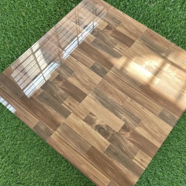 Porcelanato NEW MADERA CEDRO 60X60cm 1.44m2 – Vitrificado