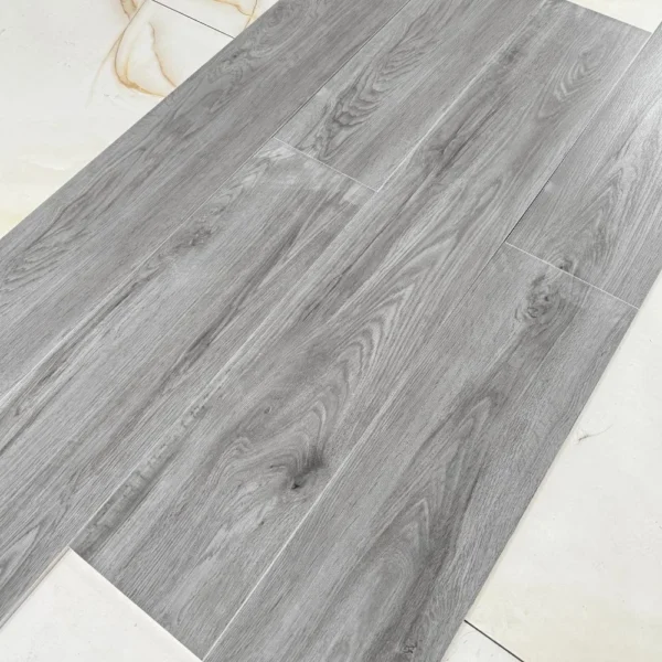 Madera Gris 20×120CM 1.44m2 – Tablón porcelanato